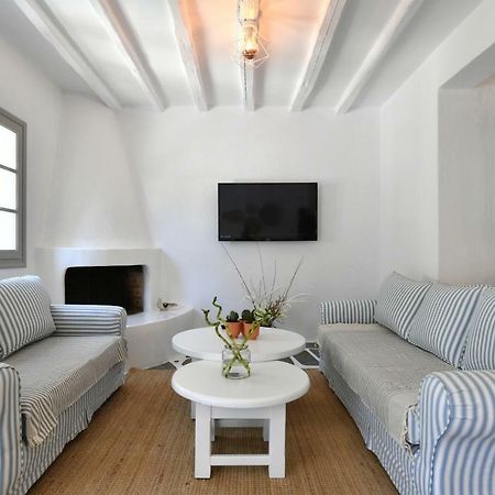 Santa Flora 3 Bedroom House A ParikiaaS Edge Парос Екстериор снимка
