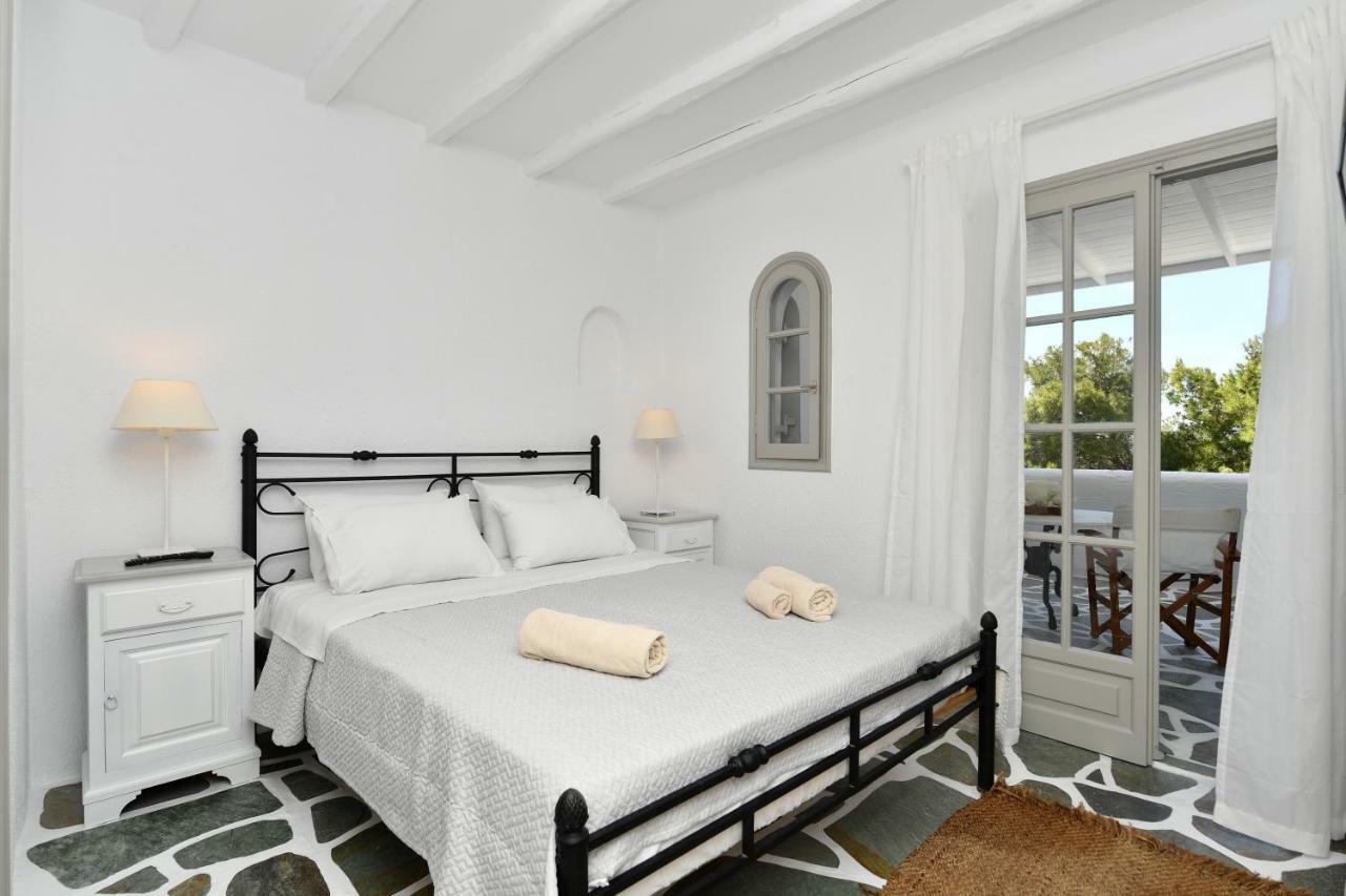 Santa Flora 3 Bedroom House A ParikiaaS Edge Парос Екстериор снимка